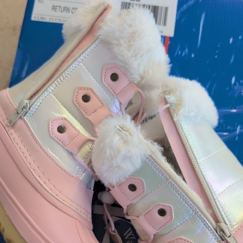 NWT Totes Pluto Pink Kids Snow Boots Faux Fur Lining Cinch Elastic Lace Up -Sz 2 - Picture 10 of 10